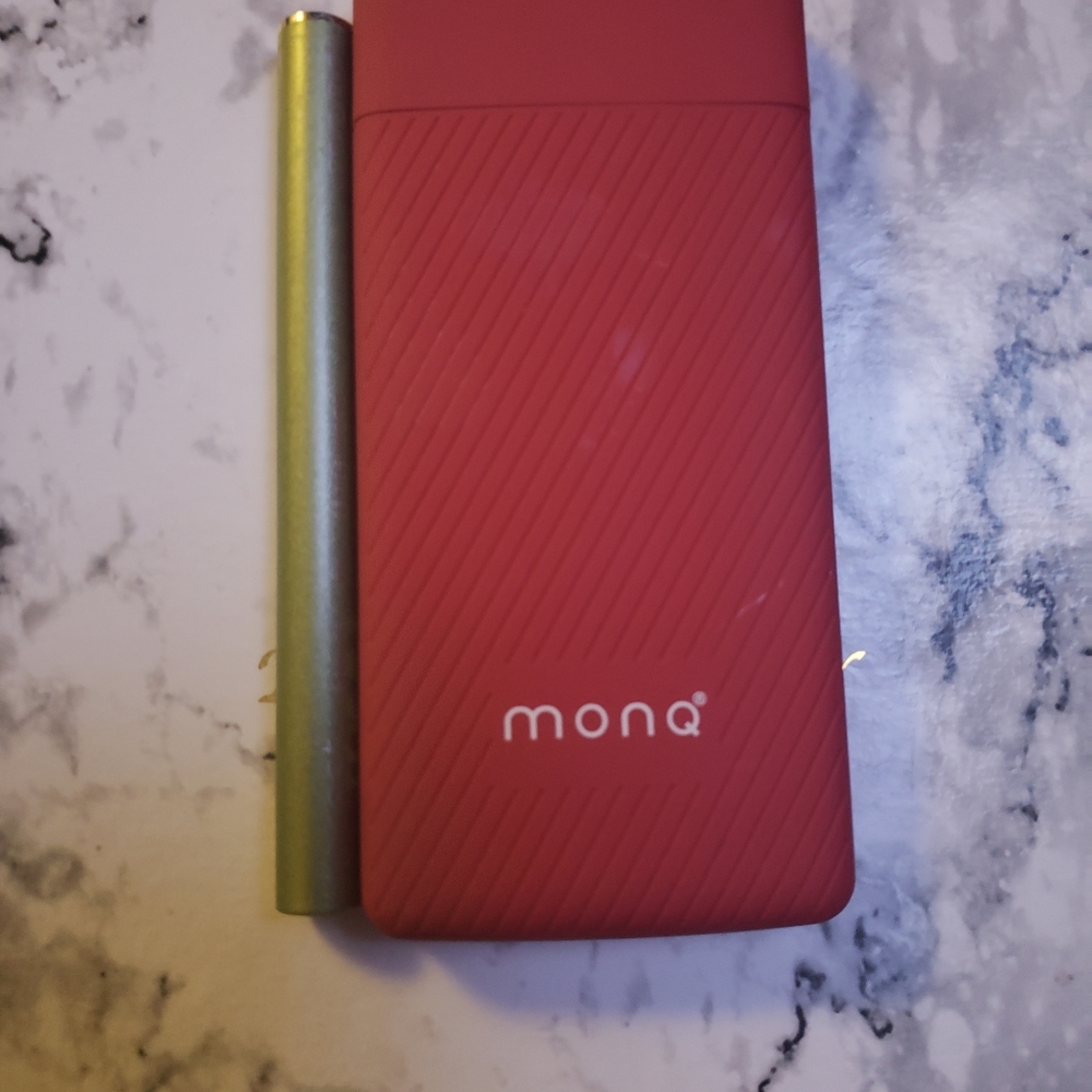 Sold Monq oil diffuser pen